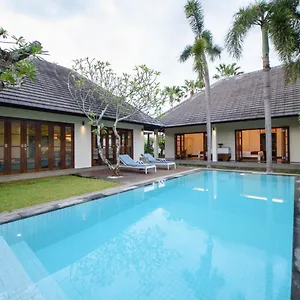 https://nunia-villa.ubudhotelsnow.com